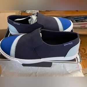 Sale!! New Nautuca sneakers blue sz 7.5m $69
